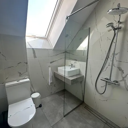 아파트 студио с вана и гледка в 